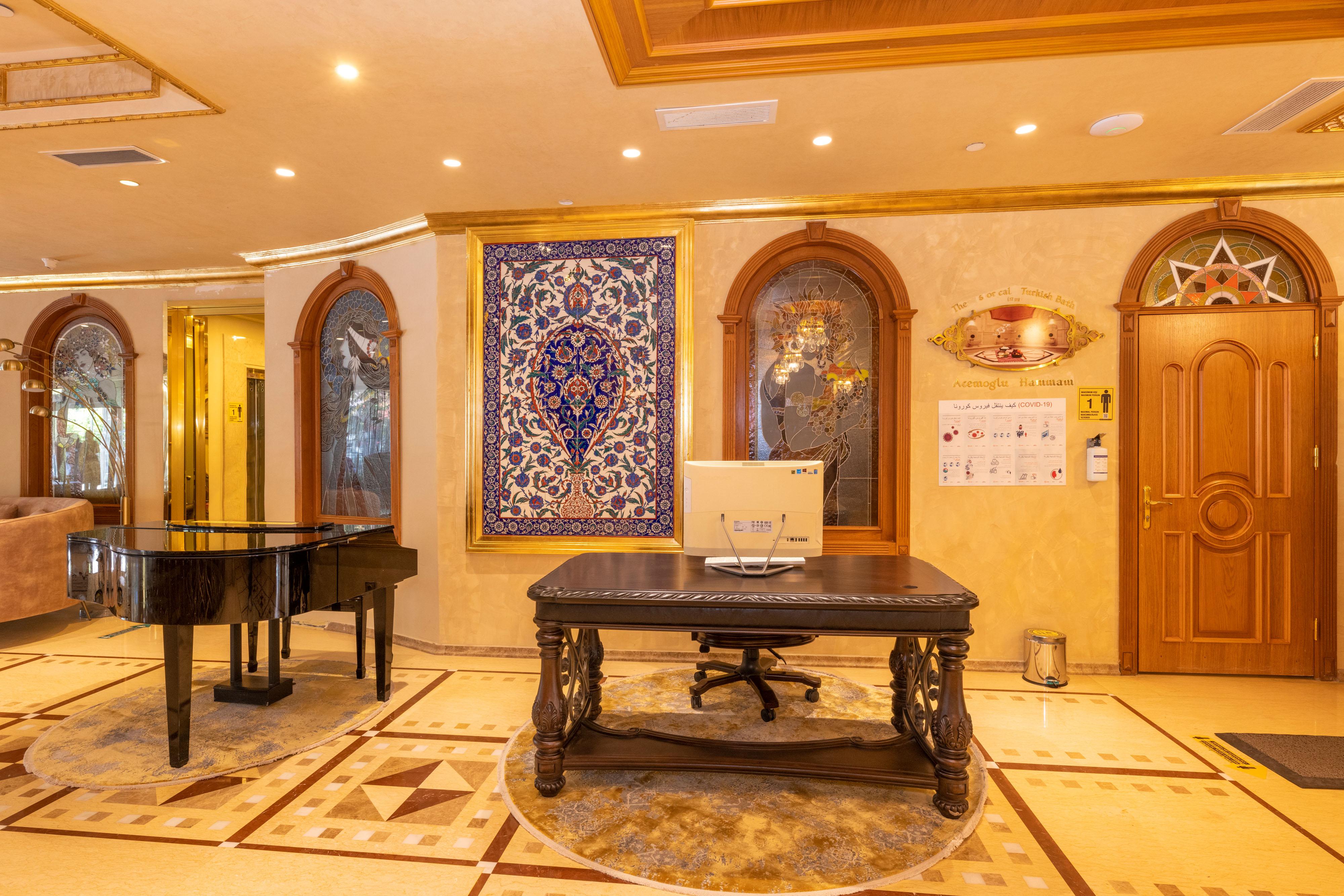 チェラル アガ コナギ メトロ ホテル イスタンブール エクステリア 写真